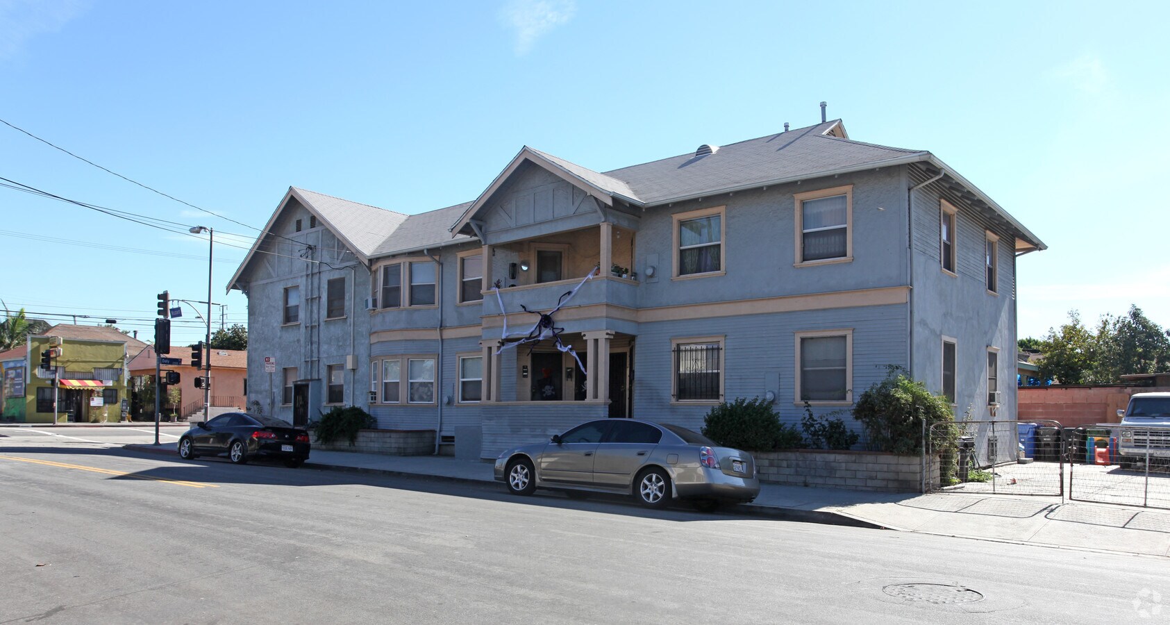 Photo - 2122 Mozart St Apartments