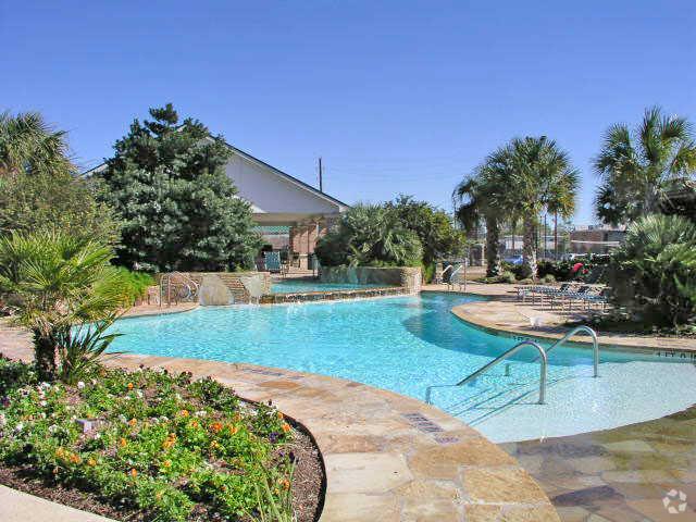 Palm Beach Estates - Palm Beach Estates Apartments