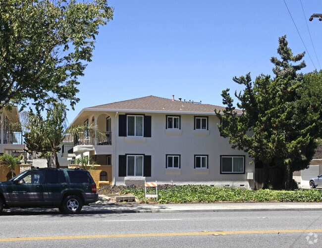 Photo - Lilyanne Apartment