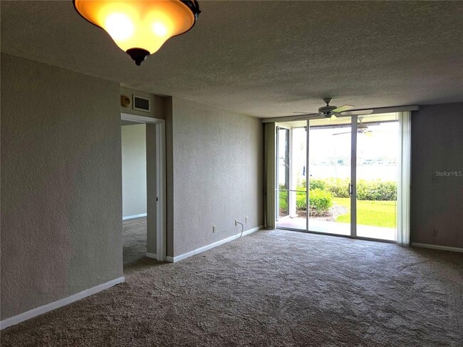 5801 Bahia Del Mar Cir N Unit 113