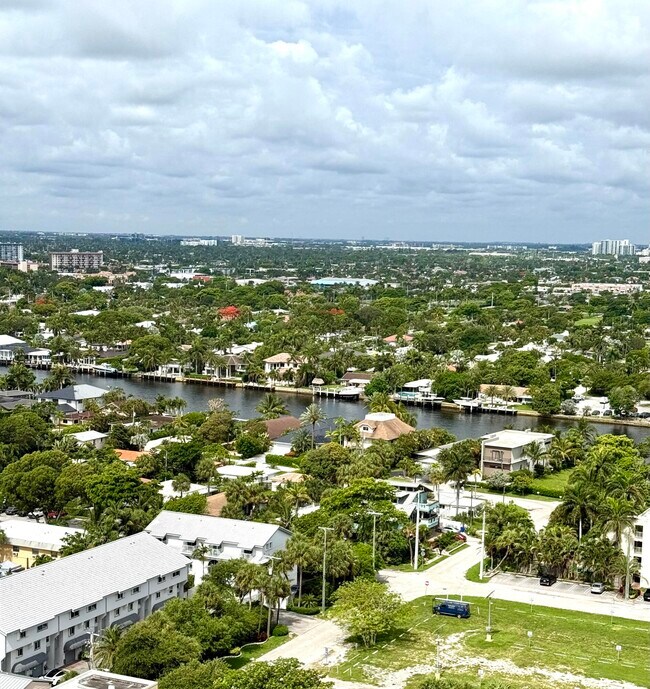 Photo - 101 Briny Ave Unidad 2204