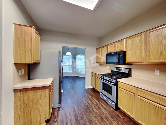 Photo - 17907 Juniper Green Trl