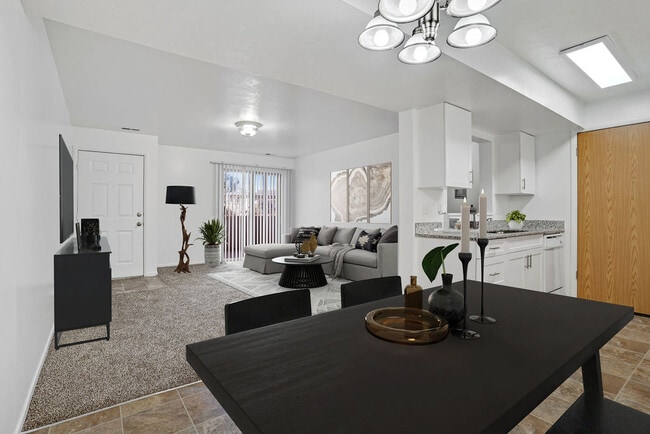 Photo - Lincoln Park Apartments