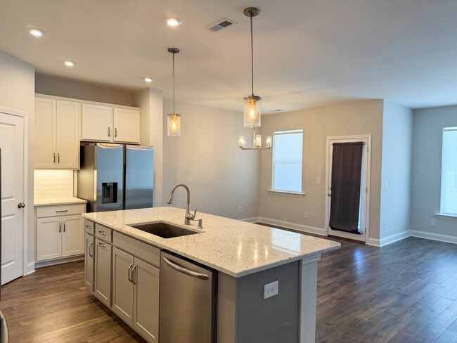 Photo - 2202 Rooster Spur Ct