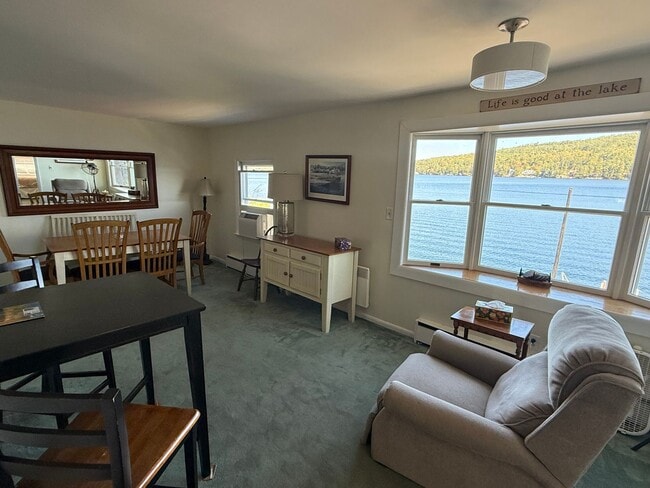Photo - Gorgeous Lake View Winter Rental!