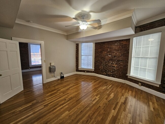 Photo - 603 Lindsay St