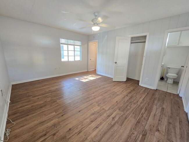 Photo - 612 East Ave