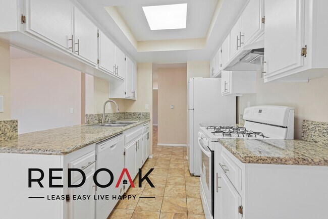 Photo - 2 Weeks Free + Low Deposit! Large Two Bedr... Unit 7