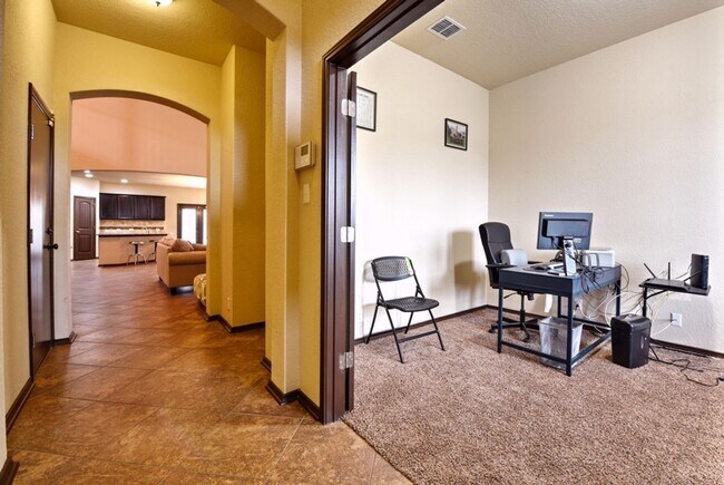 Photo - BEAUTIFUL HOME  |  4 BEDS & 3.5 BATHS  |  OFFICE  |  LOFT  |  NEAR 1604 AND 151