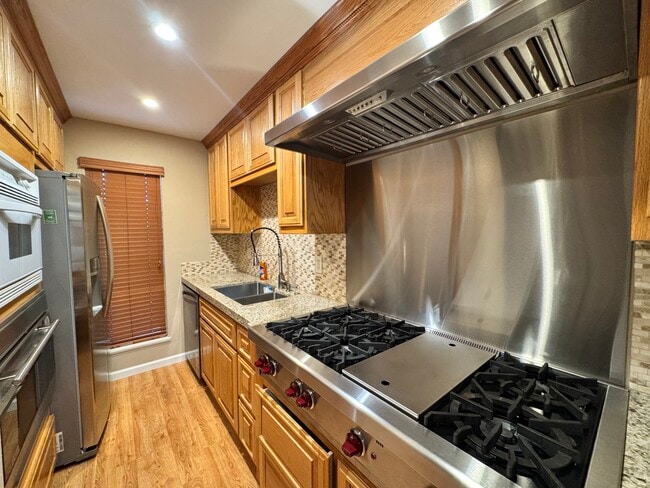 Photo - 805 Tully Rd Condo Unit 30