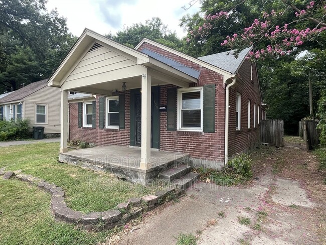 Photo - 609 Houston St