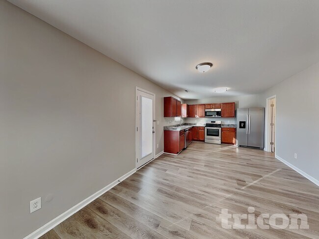 Photo - 6800 Lakinsville Ln