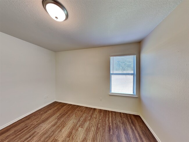 Building Photo - 3427 Apache Meadows Drive