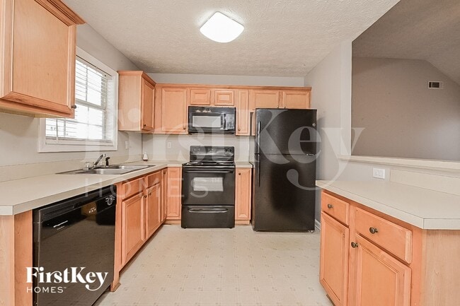Photo - 164 Highland Cir