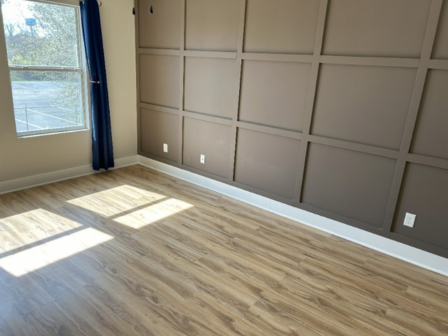 Photo - 217 Michelangelo Pl