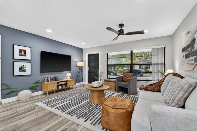 Photo - 6501 Livingston Ave N