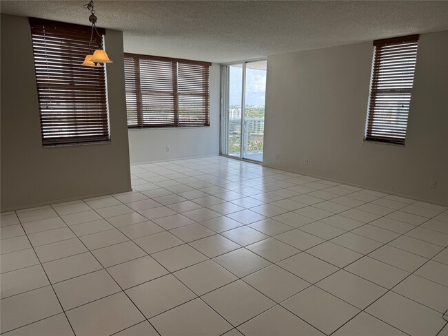 Photo - 3015 N Ocean Blvd Unit 15a