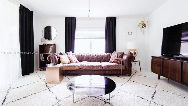 Photo - 5449 Grande Palm Cir