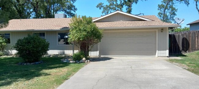 Photo - 541 Cappella Dr House