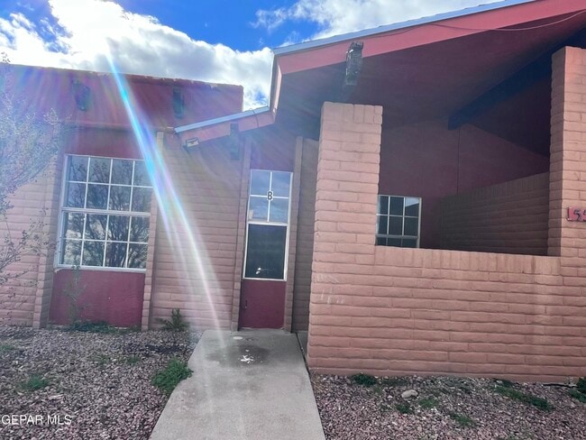 Photo - 5524 Oakbriar Cir