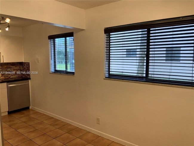 Photo - 9920 NW 68th Pl Unit 110