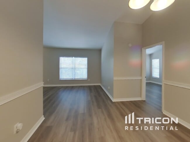Photo - 2814 Timberway Pl