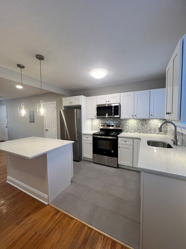 Floor Plan - 2 Bedroom 1 Bathroom Renovated