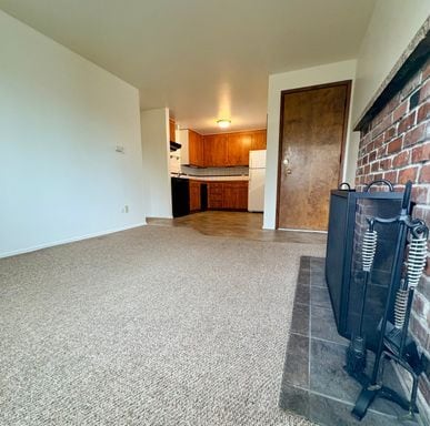 Photo - North Queen Anne Two Bedroom with Free Parking! $2050