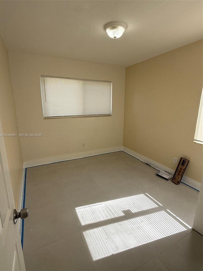 Photo - 757 NW 47th St