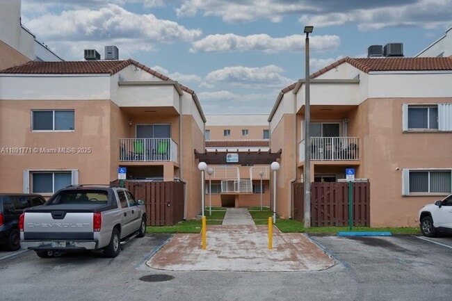 Photo - 14909 SW 80th St Unit 106
