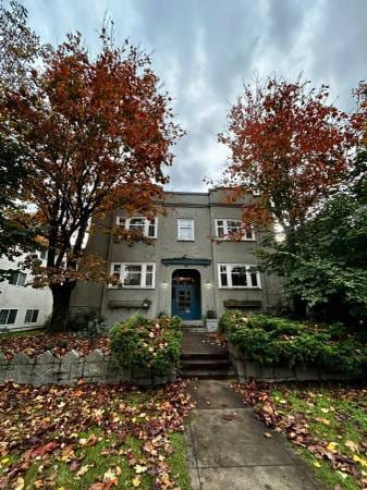 Building Photo - 1086 W 10th Ave Unit 14