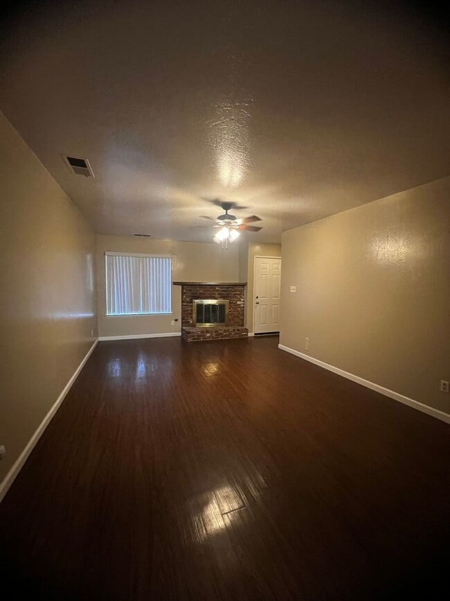 Photo - 1116 N Gem St Unit 1116 Gem