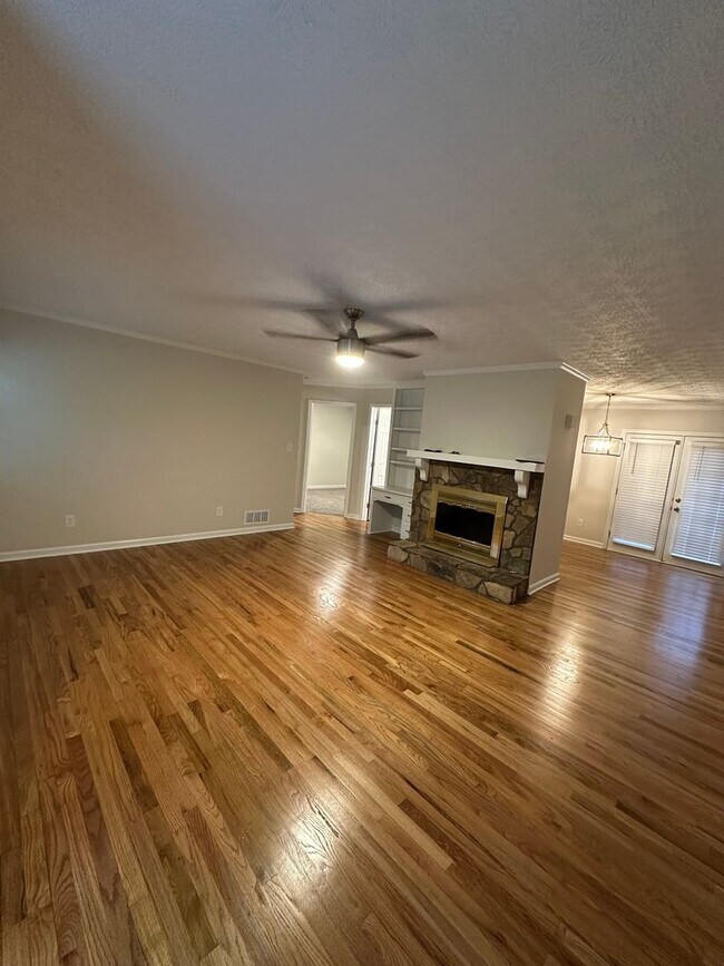 Photo - Completely Updated 3BR Home – New Kitchen, Floors, Fixtures & More!