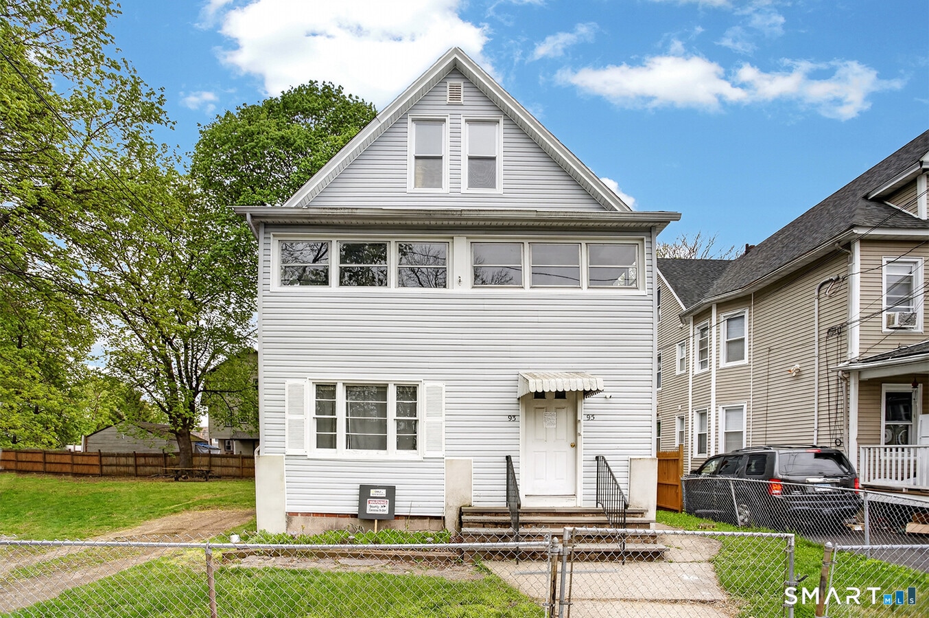 Photo - 95 Parrott Ave