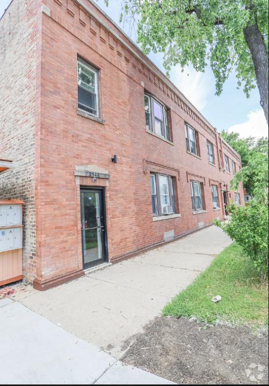 Building Photo - 4301 W Wrightwood Ave Unit 2 Rental