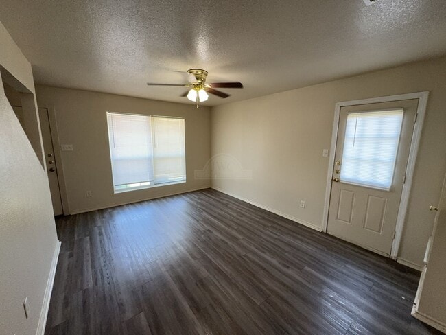 Photo - 4107 Gus Dr Unit 4107 Gus Dr A