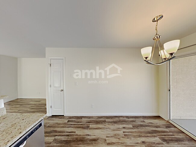 Photo - 15374 W Gelding Dr