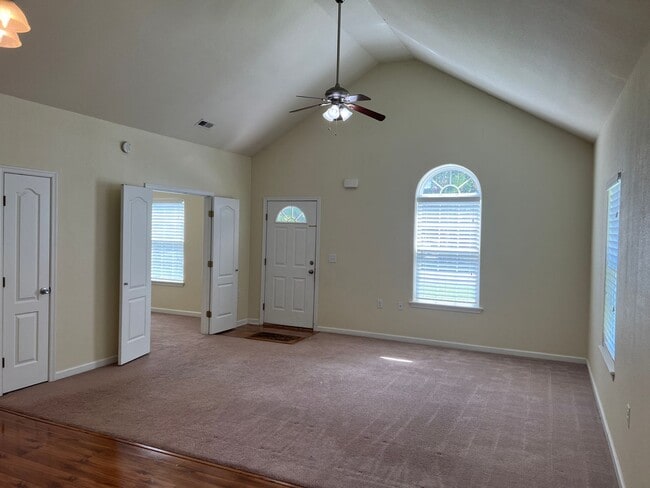 1108 Preyer Ave