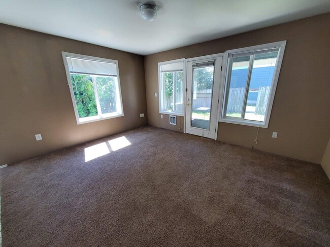 Living Room - 1724 Texas St Unit #201