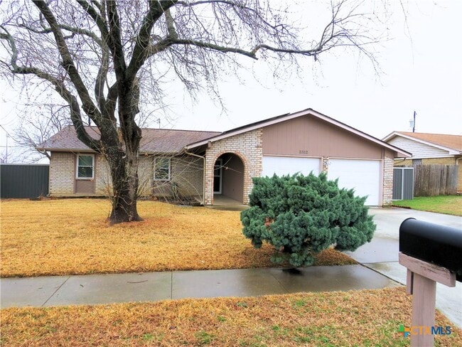 Photo - 2312 Doris Dr