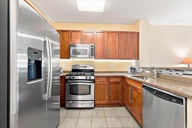 Photo - 15 Freedom Way Unit 306