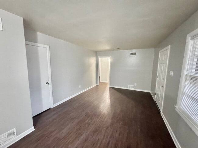 Photo - 1754 Danville Rd