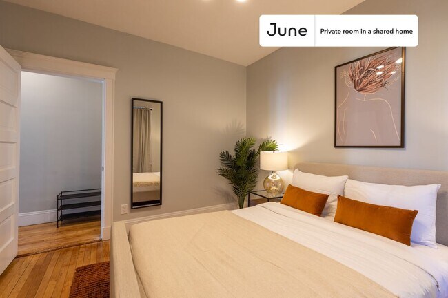 Photo - Room in Shared 4 bed/2 bath home Unidad B