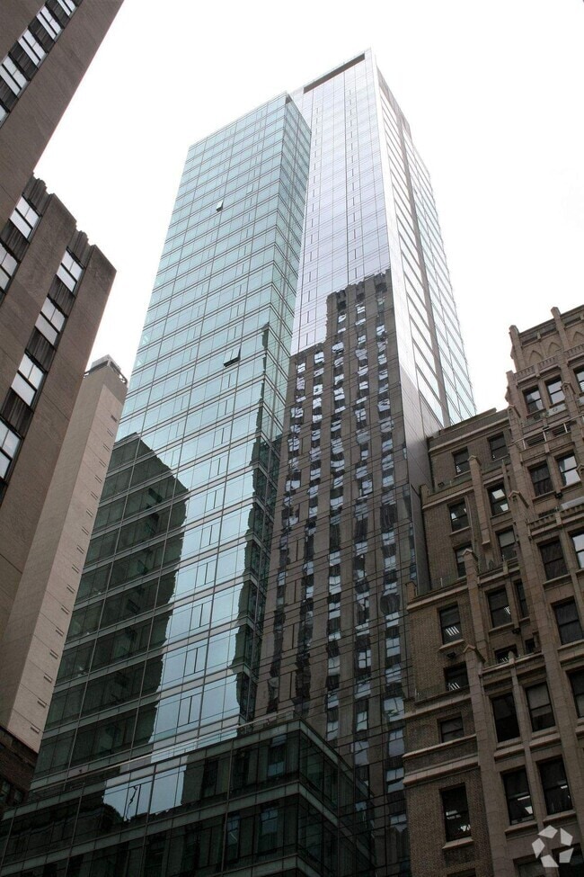 Building Photo - 18 W 48th St Rental