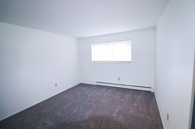 Photo - Sutton Avenue Apartments