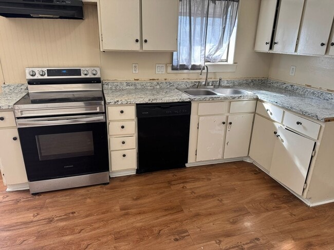 Photo - 5874 Castle Run Dr