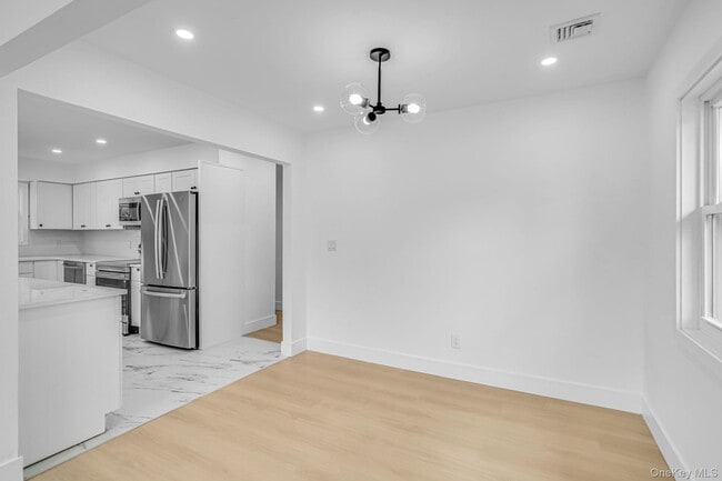 Photo - 2386 New York Ave Unit 1