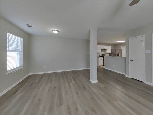 Photo - 5746 Gasser Ln