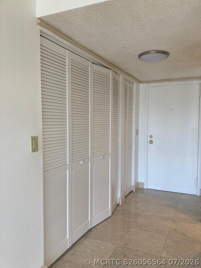 Photo - 1101 River Reach Dr Unit 215