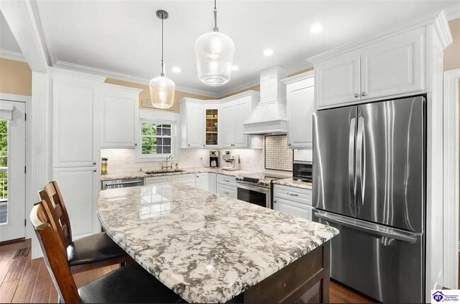Photo - 102 Anniston Way